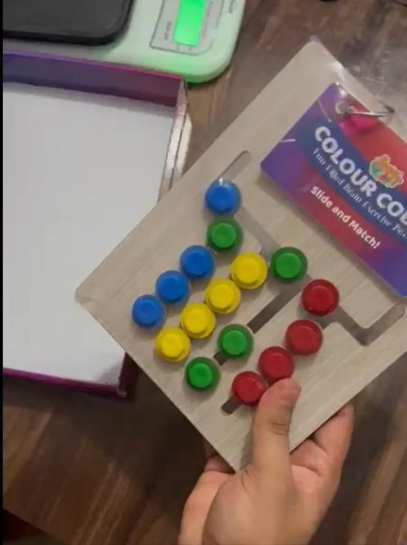 color matching slide puzzle - Zap - Kart