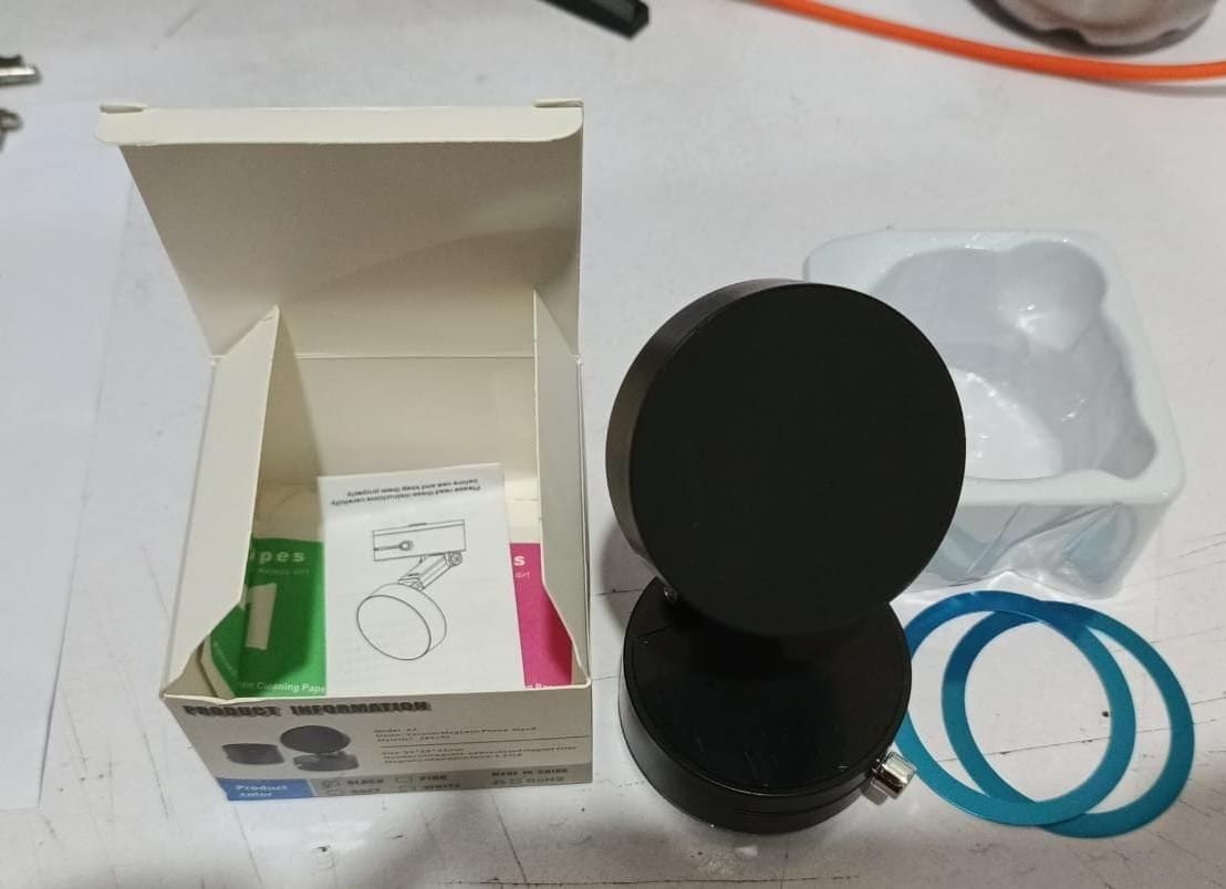 Vacuum suction car phone mount - Zap - Kart